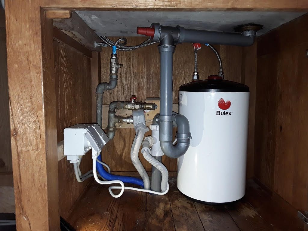 Après : nouveau boiler et siphon réaligné